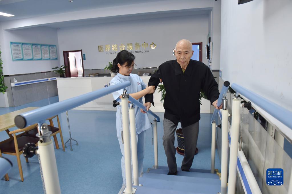 百家乐免拥